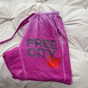 freecity Pink Sweatpants